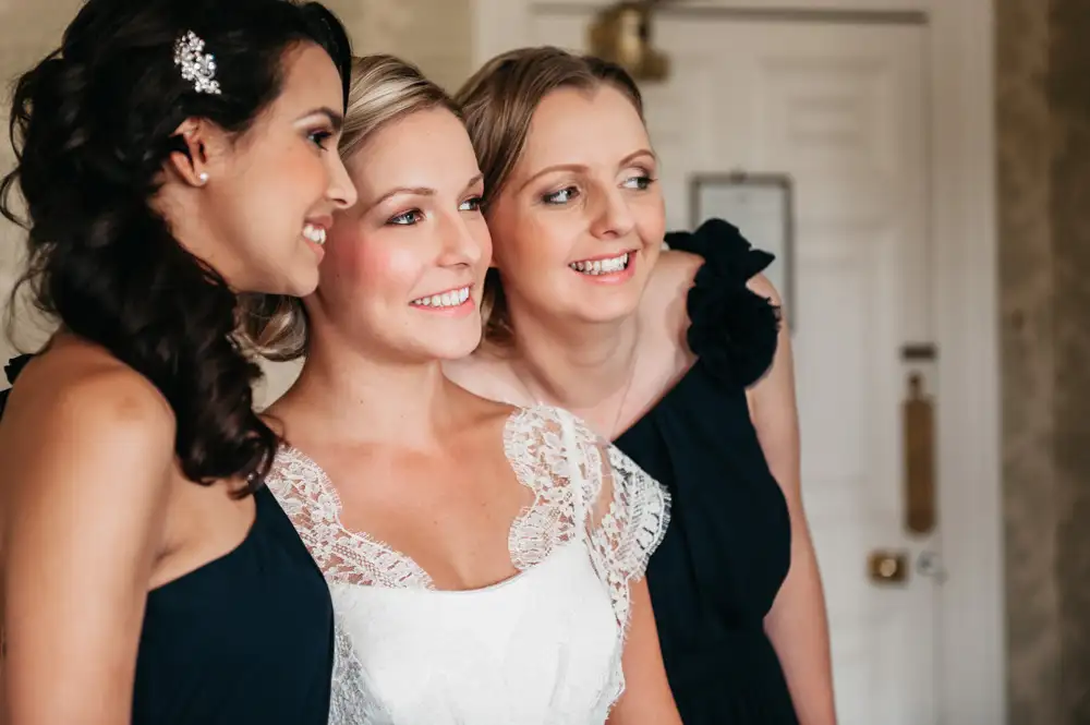 Wedding Photo RM - bride and two bridesmaids