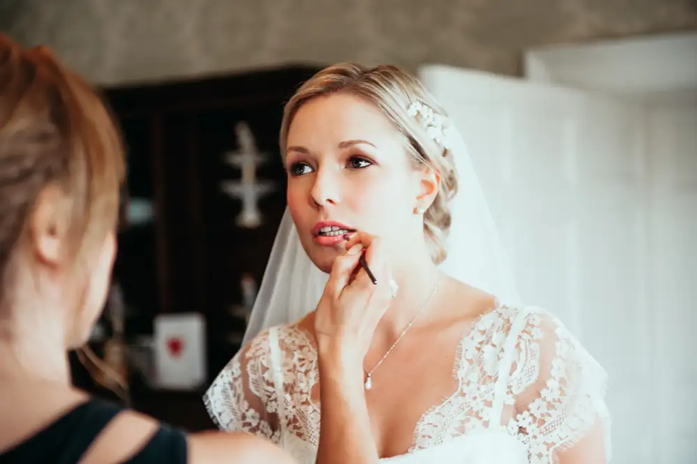 Wedding Photo RM - bride lipstick